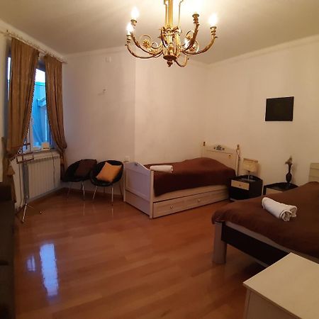 Belleview Apartments Tbilisi Buitenkant foto